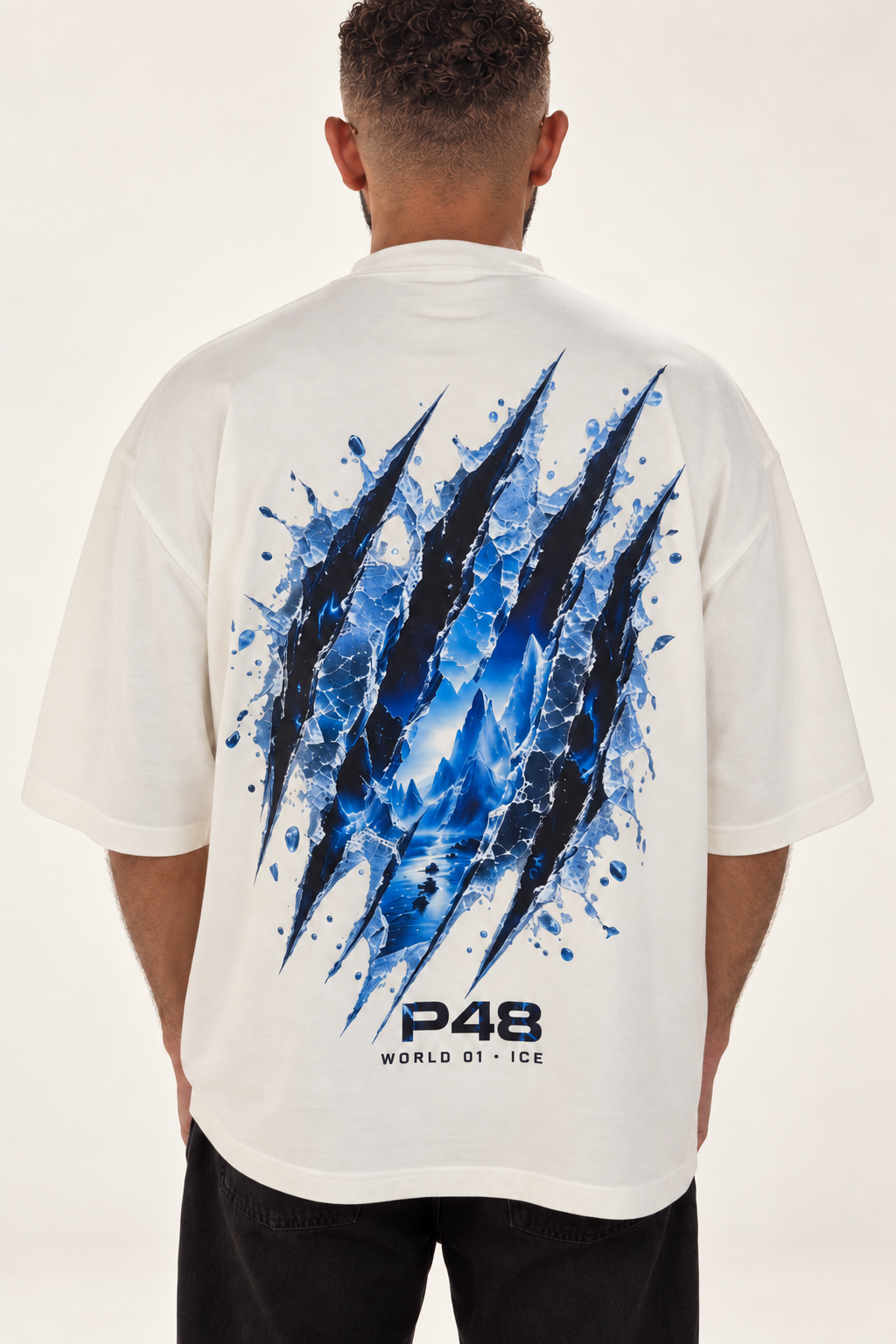 P48 WORLD 01 · ICE — Oversized T-Shirt